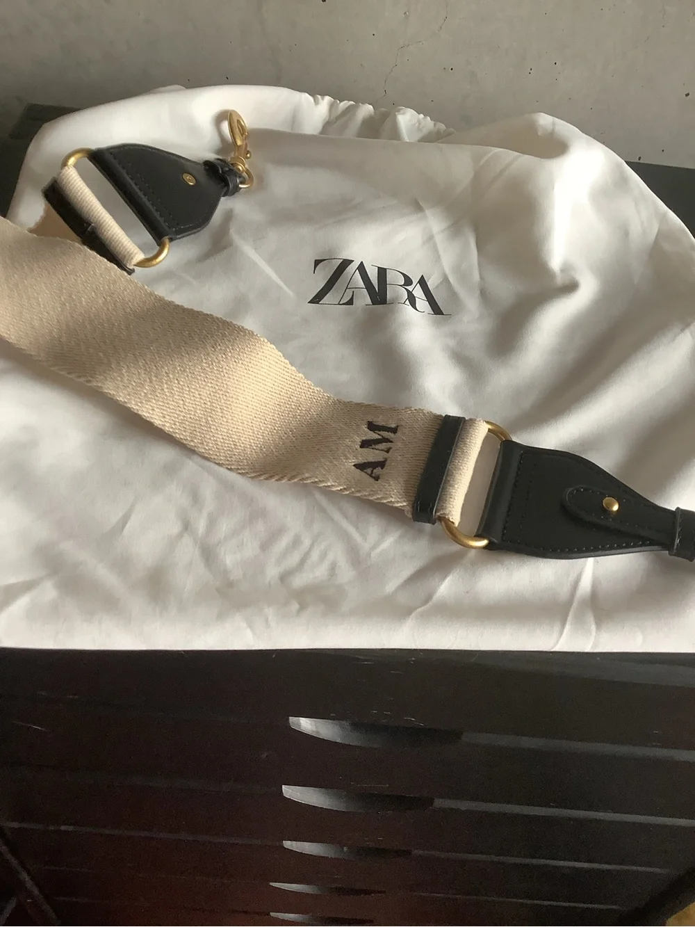 Zara Black Crossbody Saddle Bag - Picture 13 of 13